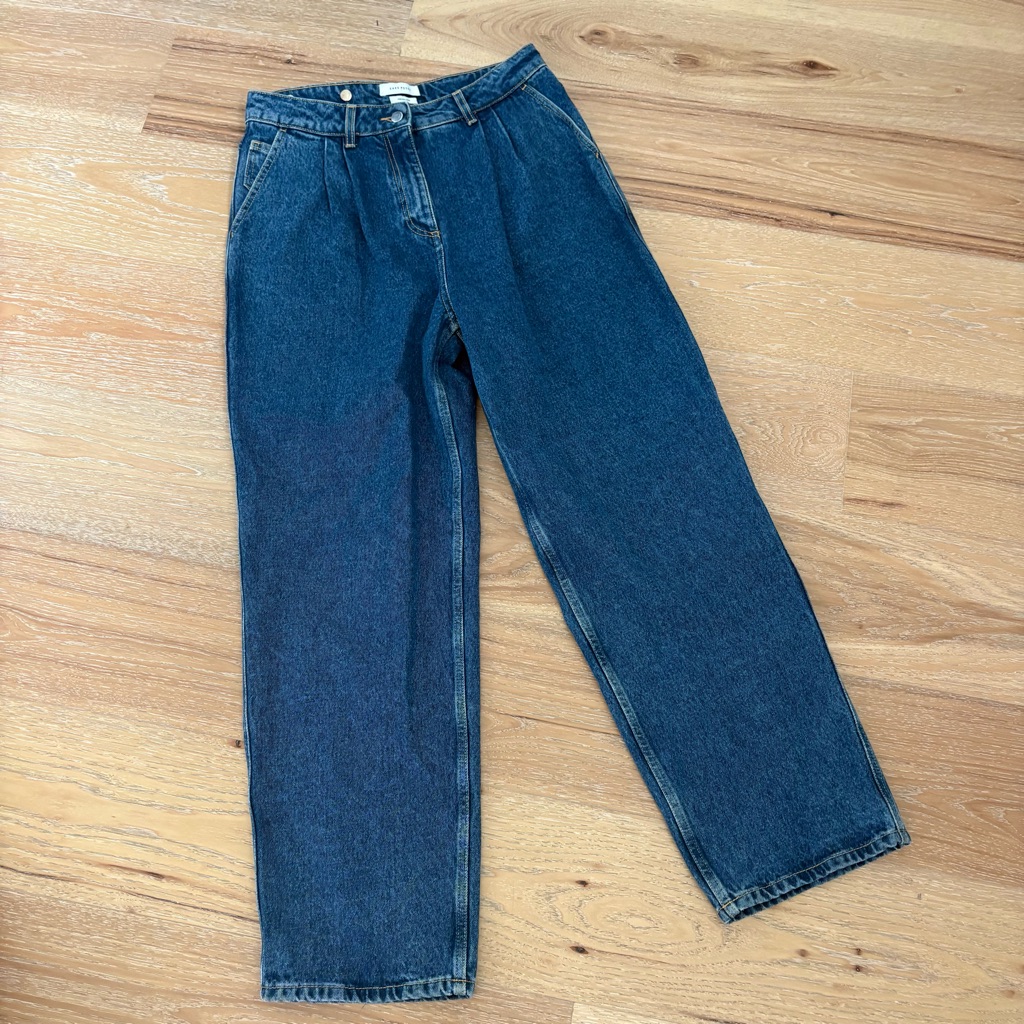 Saks Potts Shake Pleated Jeans — image 4 of 8